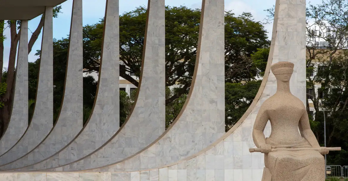 Metendo na namorada safada de bunda grande - STF julga nesta sexta (17) a desoneração da folha de pagamento; decisão pode impactar 17 setores e contas públicas